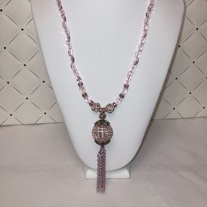 Beaded pink necklace ❤️